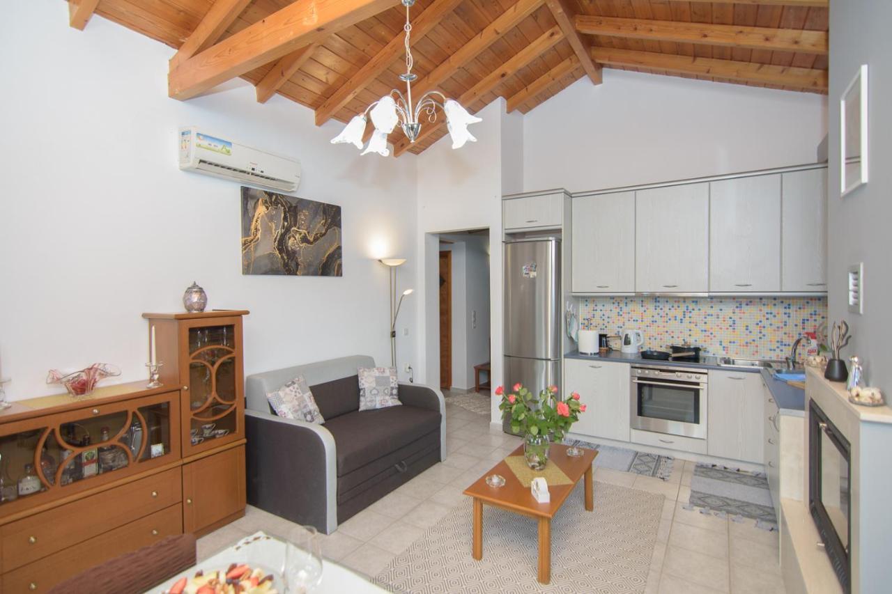 Samian Thalia Apartment Pagondas Zewnętrze zdjęcie