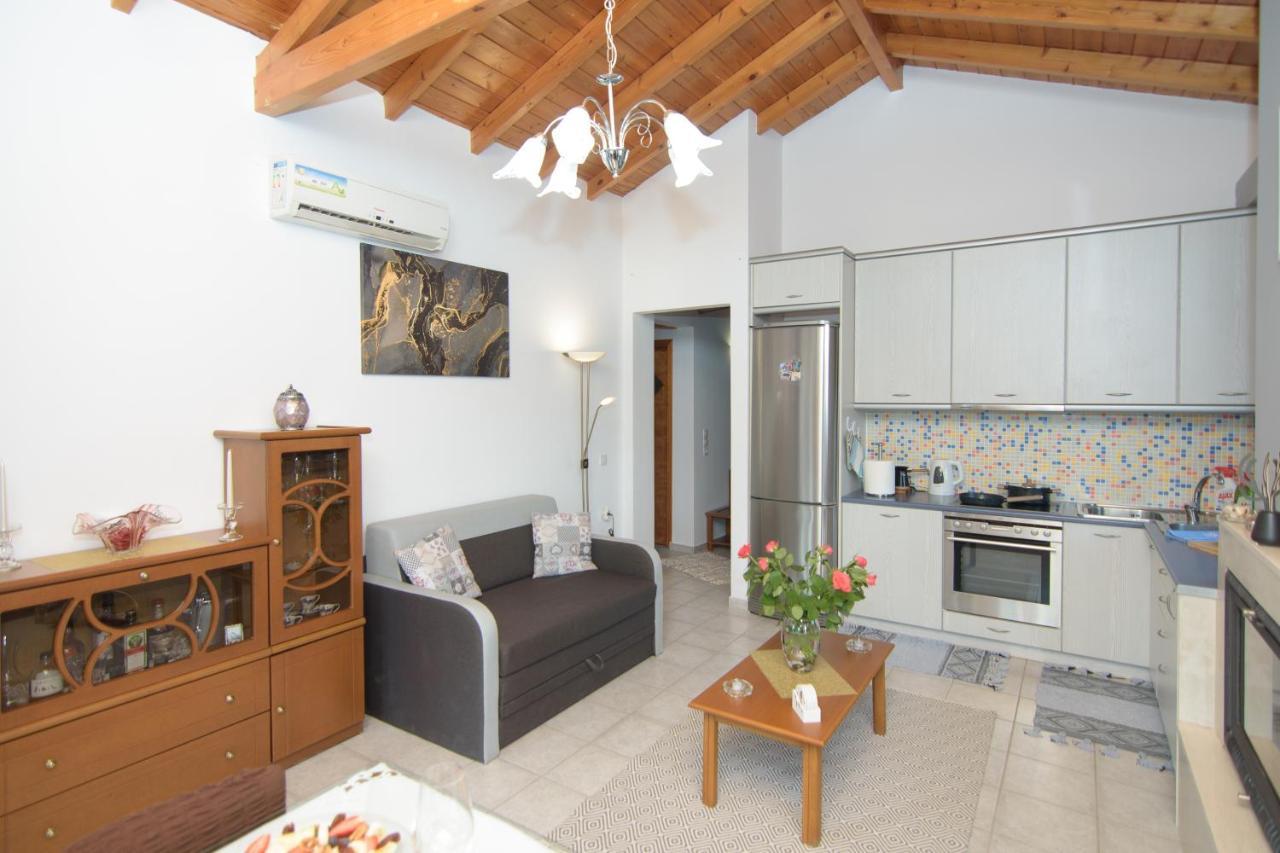 Samian Thalia Apartment Pagondas Zewnętrze zdjęcie